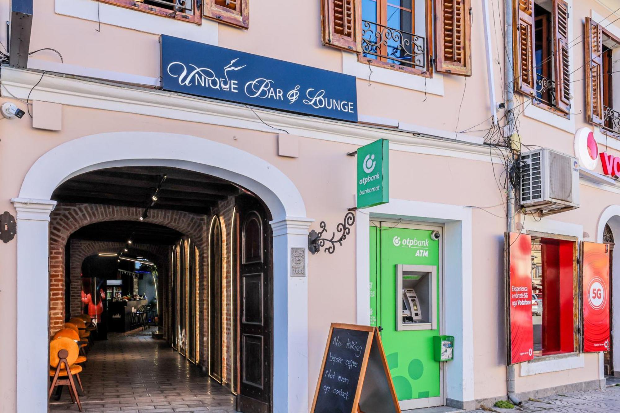 Hotel Unique Luxury 5*