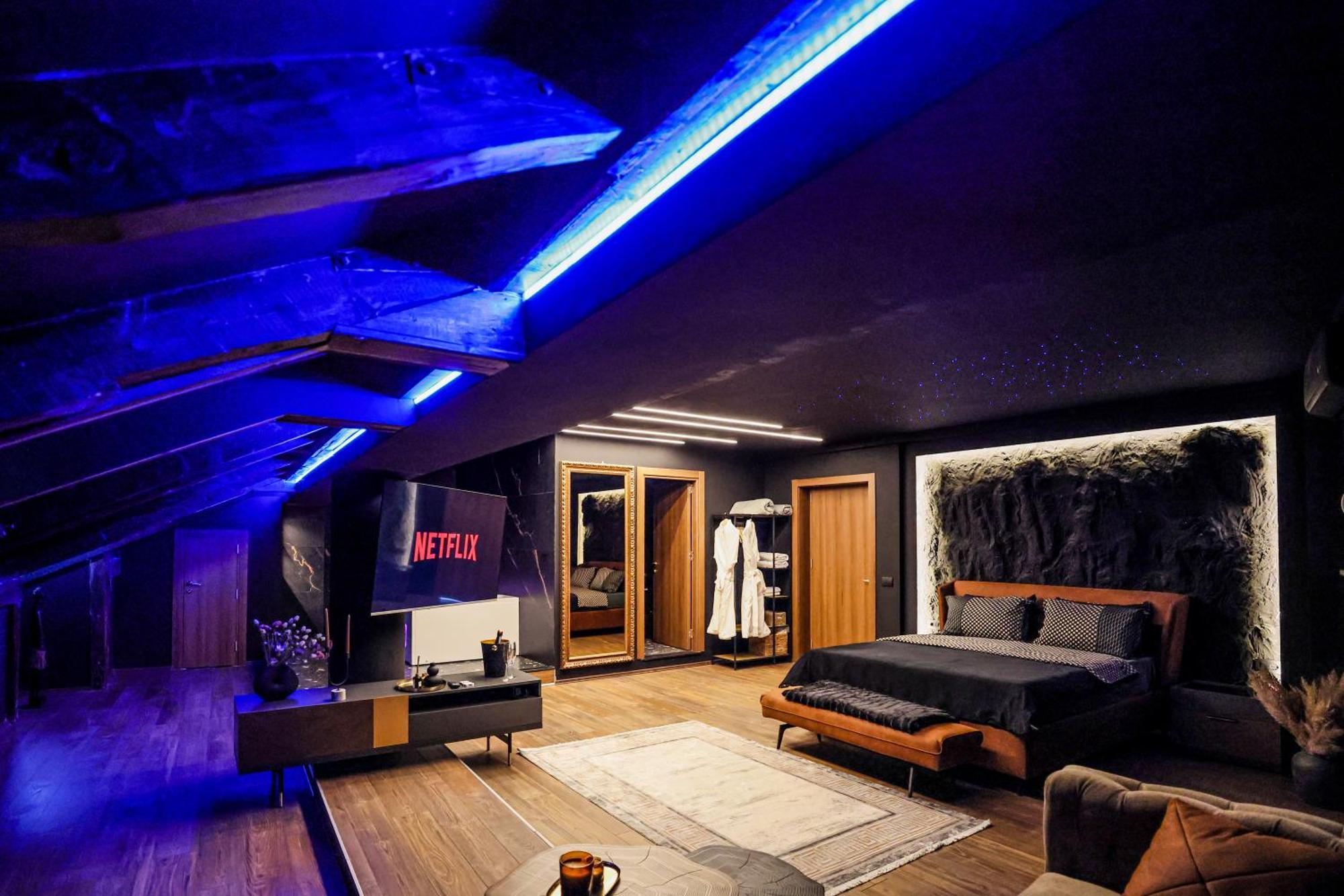 Unique Luxury 5* Shkodër