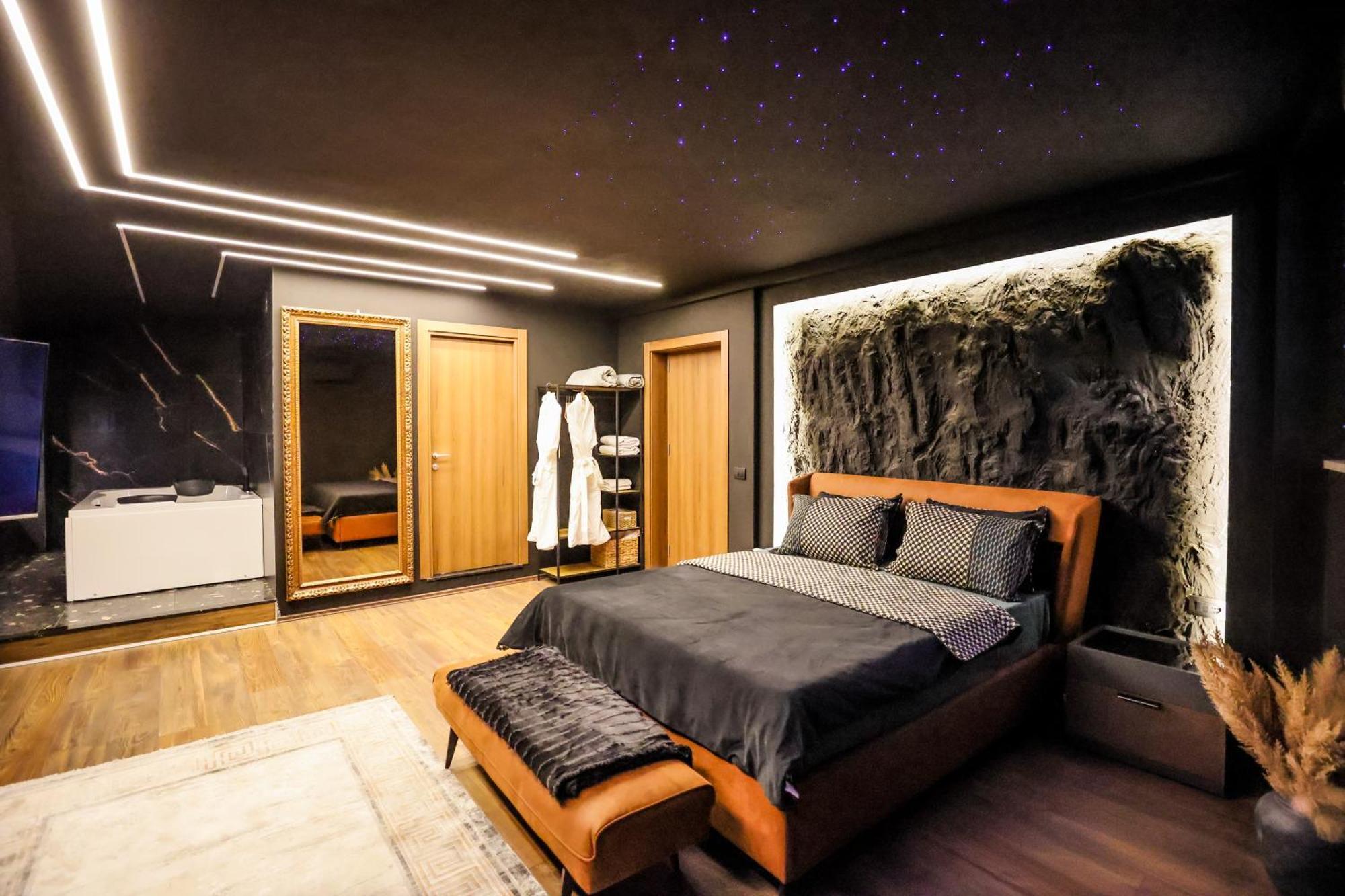 Unique Luxury 5*